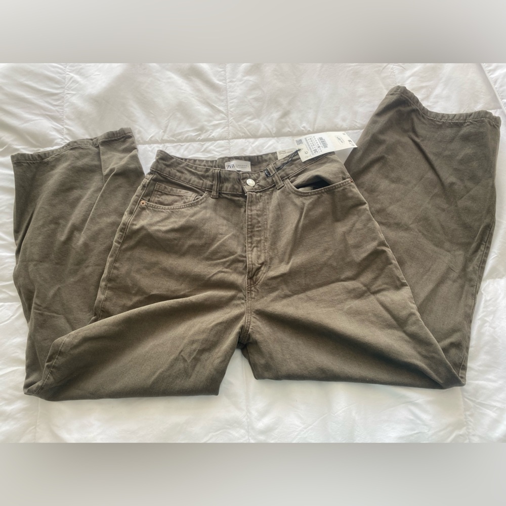 Zara Olive Green High-Waist Jeans